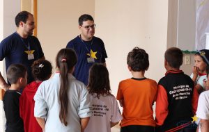 administração guarapuava faculdade campo real doação de livros escola municipal iná ribas carli