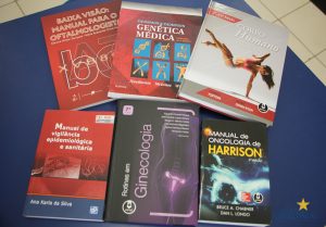 livros medicina guarapuava faculdade campo real
