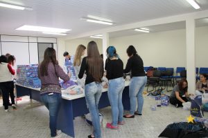 páscoa solidária faculdade campo real guarapuava