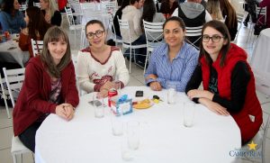 feijoada, faculdade campo real, confraternização, guarapuava, dia do trabalho