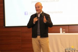 faculdade, guarapuava, administração, campo real, jornada empreendedora