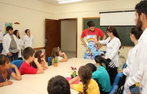 projeto som e vida, grupo terapêutico com crianças, faculdade campo real, guarapuava, psicologia