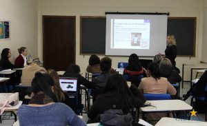 Acadêmicos de Nutrição apresentam estudos de casos realizados em estágio clínico hospitalar