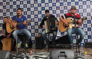 guarapuava, faculdade, campo real, festa junina, funcionários