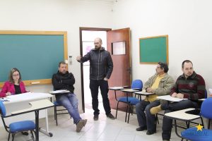 faculdade, campo real, guarapuava, professores, formação continuada