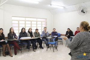 faculdade, campo real, guarapuava, professores, formação continuada