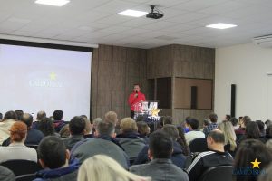 faculdade, campo real, guarapuava, professores, formação continuada