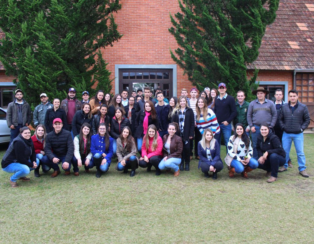 faculdade,-guarapuava,-campo-real,-medicina-veterinária,-jockey-club-do-curitiba