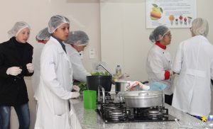 Capacitação com Merendeiras