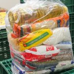 Campo Real entrega mais de 4 toneladas de alimentos para instituições de caridade