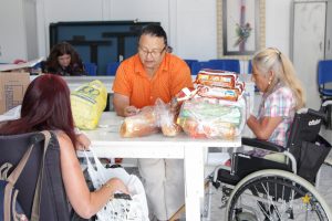 Campo Real entrega mais de 4 toneladas de alimentos para instituições de caridade
