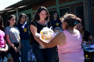 Campo Real entrega mais de 4 toneladas de alimentos para instituições de caridade