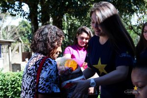 Campo Real entrega mais de 4 toneladas de alimentos para instituições de caridade