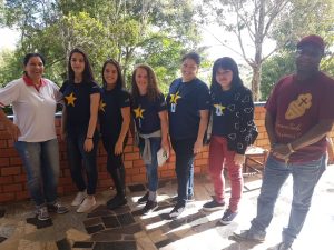 Campo Real entrega mais de 4 toneladas de alimentos para instituições de caridade