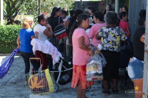 Campo Real entrega mais de 4 toneladas de alimentos para instituições de caridade
