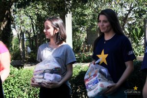 Campo Real entrega mais de 4 toneladas de alimentos para instituições de caridade