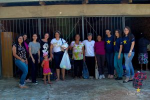 Campo Real entrega mais de 4 toneladas de alimentos para instituições de caridade