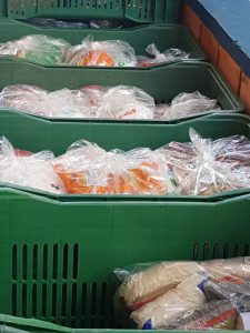 Campo Real entrega mais de 4 toneladas de alimentos para instituições de caridade