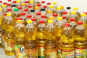Campo Real entrega mais de 4 toneladas de alimentos para instituições de caridade
