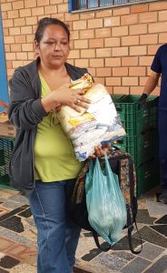 Campo Real entrega mais de 4 toneladas de alimentos para instituições de caridade