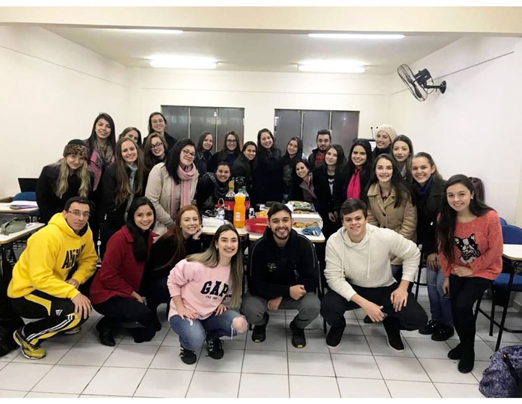Acadêmicos de Nutrição promovem “Café com Conhecimento”