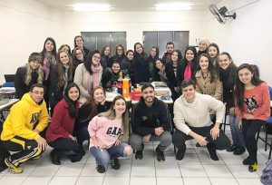 Acadêmicos de Nutrição promovem “Café com Conhecimento”