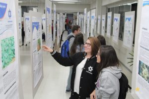Exposição de Painéis Científicos