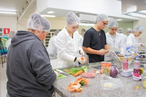Projeto Cozinhando em Família