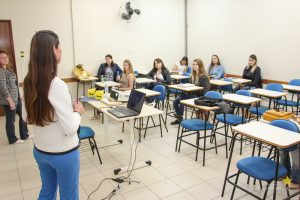Conferência Regional de Práticas em Psicologia Campo Real Centro Universitário Guarapuava