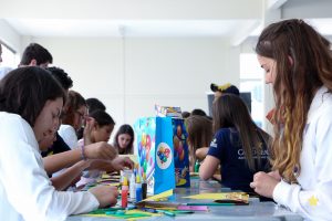 centro universitário, campo real, guarapuava, psicologia, som e vida, crianças, grupo operativo, projeto de extensão, pesquisa, estágio