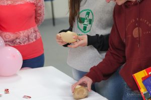 Biomedicina desenvolve ações da Campanha Outubro Rosa