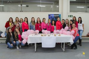 Biomedicina desenvolve ações da Campanha Outubro Rosa