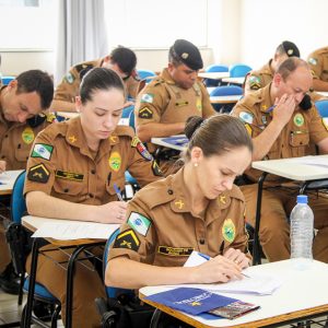 Saúde Emocional dos Policiais É Urgente Cuidar de Quem Cuida!”, com os integrantes do 16º Batalhão de Polícia Militar de Guarapuava