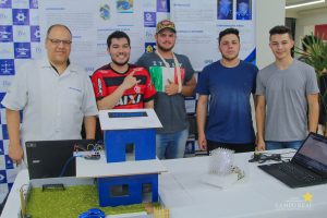 Acadêmicos realizam exposição de trabalhos na EletroCampo
