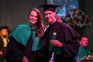 colação de grau medicina veterinária centro universirário campo real guarapuava formatura