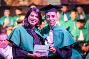 colação de grau medicina veterinária centro universirário campo real guarapuava formatura