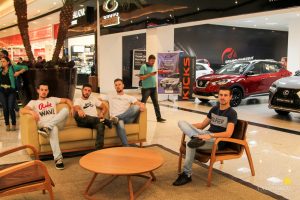 Acadêmicos de Administração visitam Shopping Cidade dos Lagos
