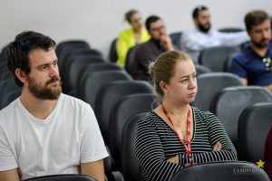 Campo Real sedia Seminário Acadêmico das Coligadas UB