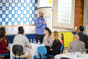 Centro Universitário Campo Real Café com Empresas Guarapuava Estágio