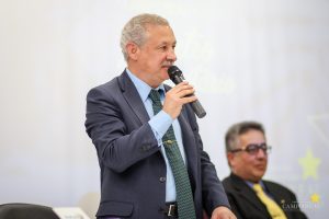 Engenheiros de Produção recebem registros profissionais do Crea-PR