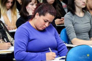 Acadêmicos participam de palestras no Simpósio de Saúde