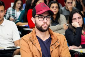 Acadêmicos participam de palestras no Simpósio de Saúde