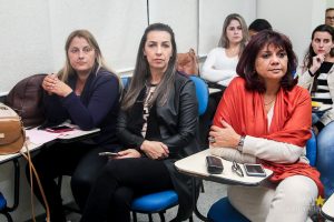 Acadêmicos participam de palestras no Simpósio de Saúde