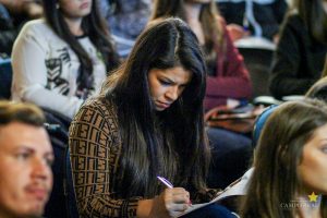 Acadêmicos participam de palestras no Simpósio de Saúde