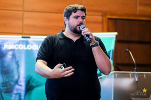 Acadêmicos participam de palestras no Simpósio de Saúde