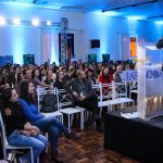 Cloves Amorim ministra palestra de abertura no Simpósio de Saúde