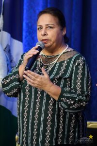 Cloves Amorim ministra palestra de abertura no Simpósio de Saúde