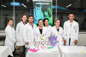 Enfermagem realiza campanha sobre higienização das mãos