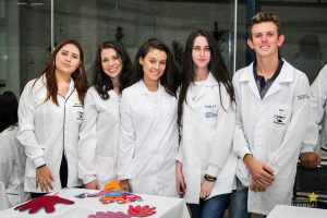 Enfermagem realiza campanha sobre higienização das mãos