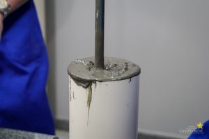Engenharia Civil desenvolve atividade de resistência de concreto
